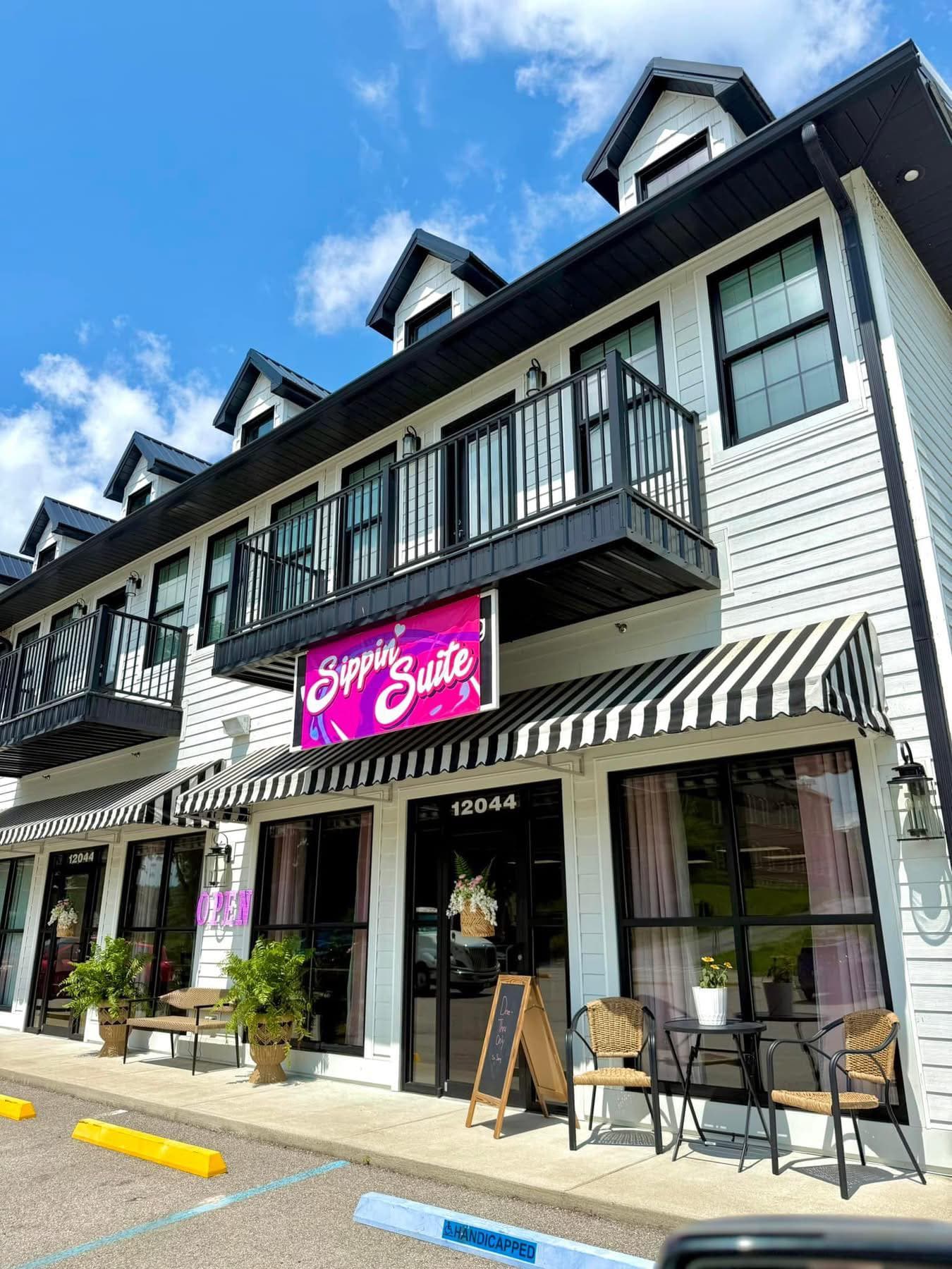 sippin-suite2.jpg
